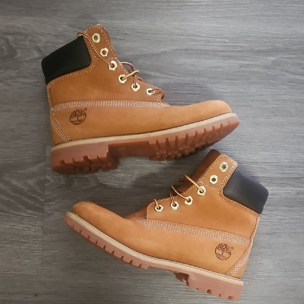 Timberland Tan Leather Boots